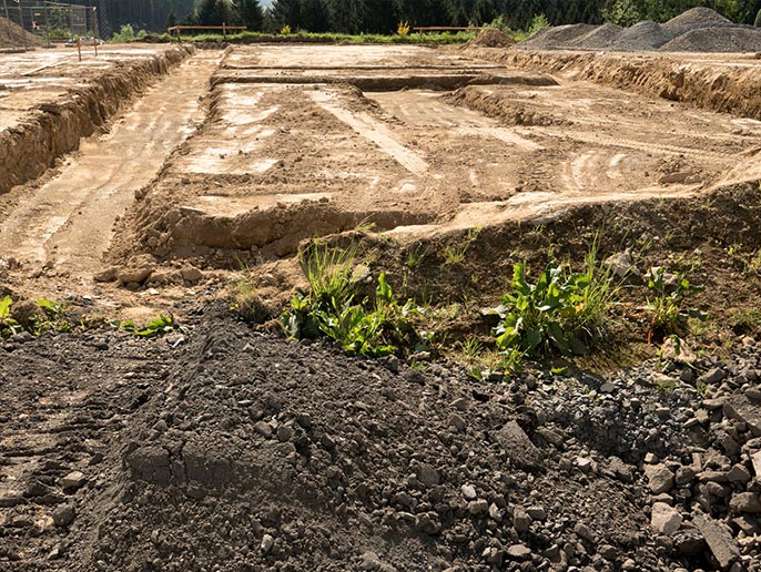 Tobias Ross - Gartenbau, Landschaftsbau, Tiefbau - Leistungen - Erdarbeiten